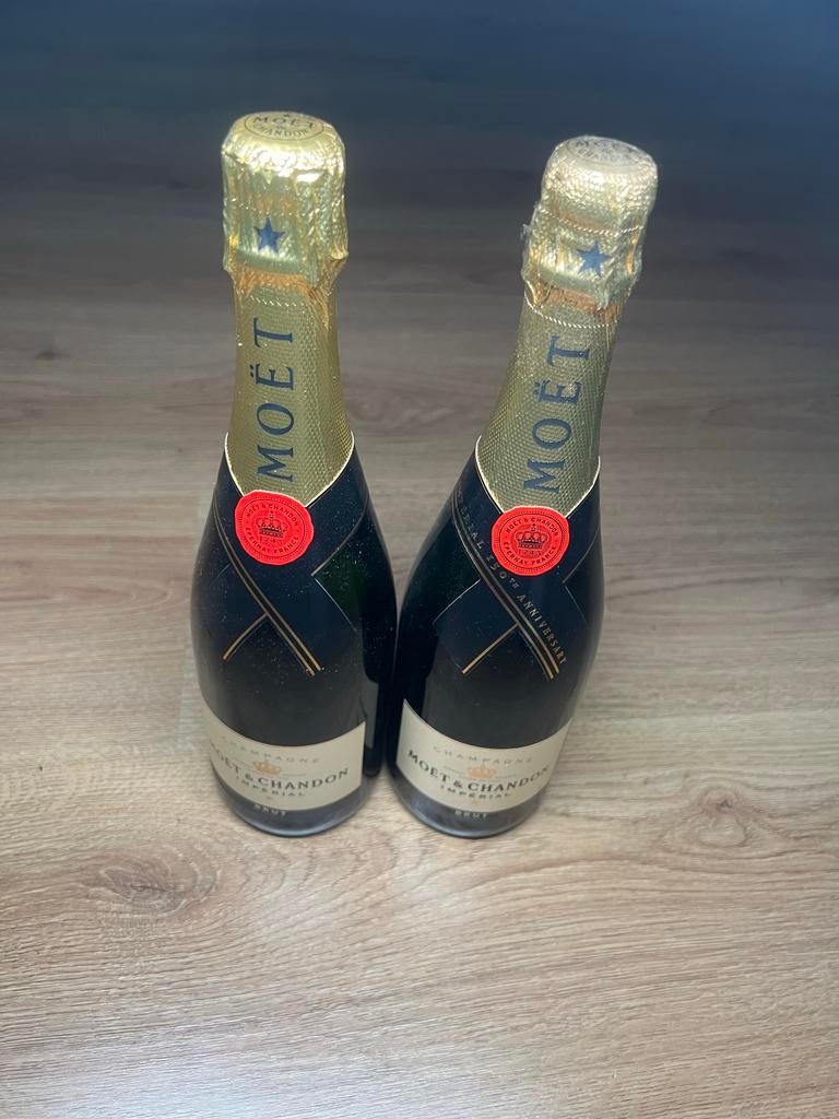 2 Moët & Chandon Imperial Champagne flessen 750ml, Ophalen, Frankrijk, Nieuw, Champagne
