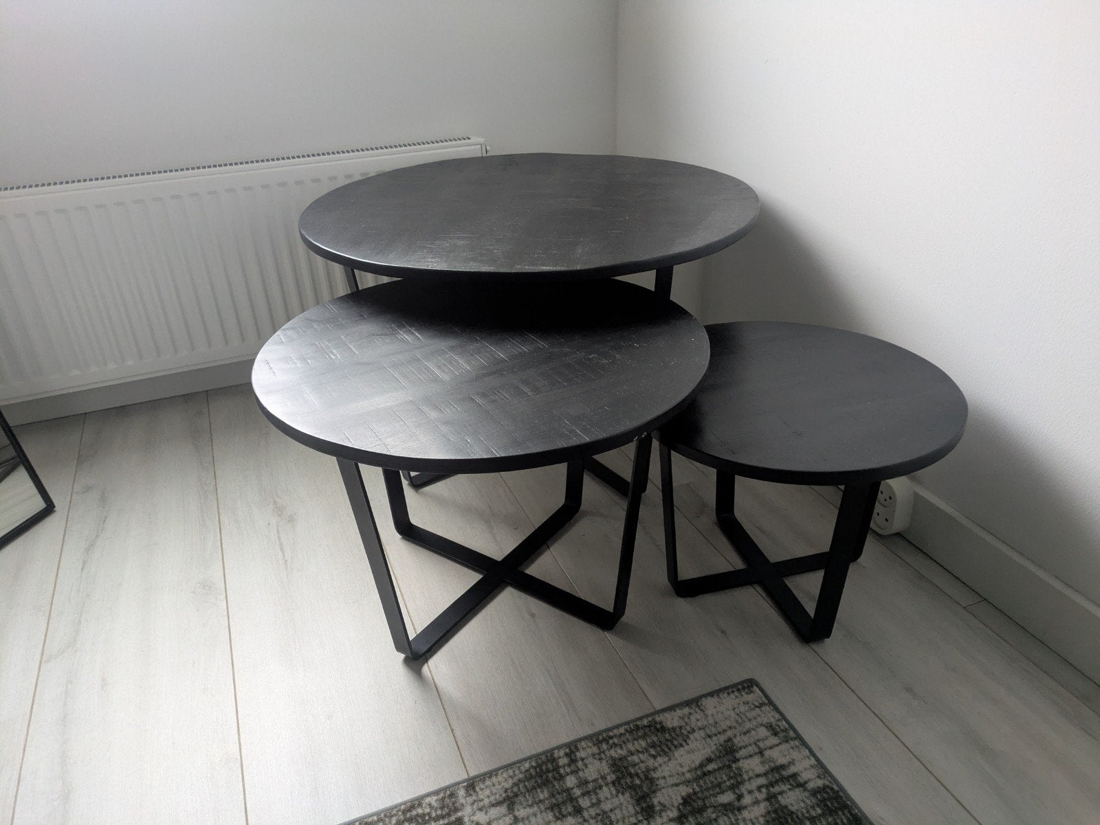 3-delige set mangohout ronde salontafels, Ophalen, Rond, Zo goed als nieuw, Modern