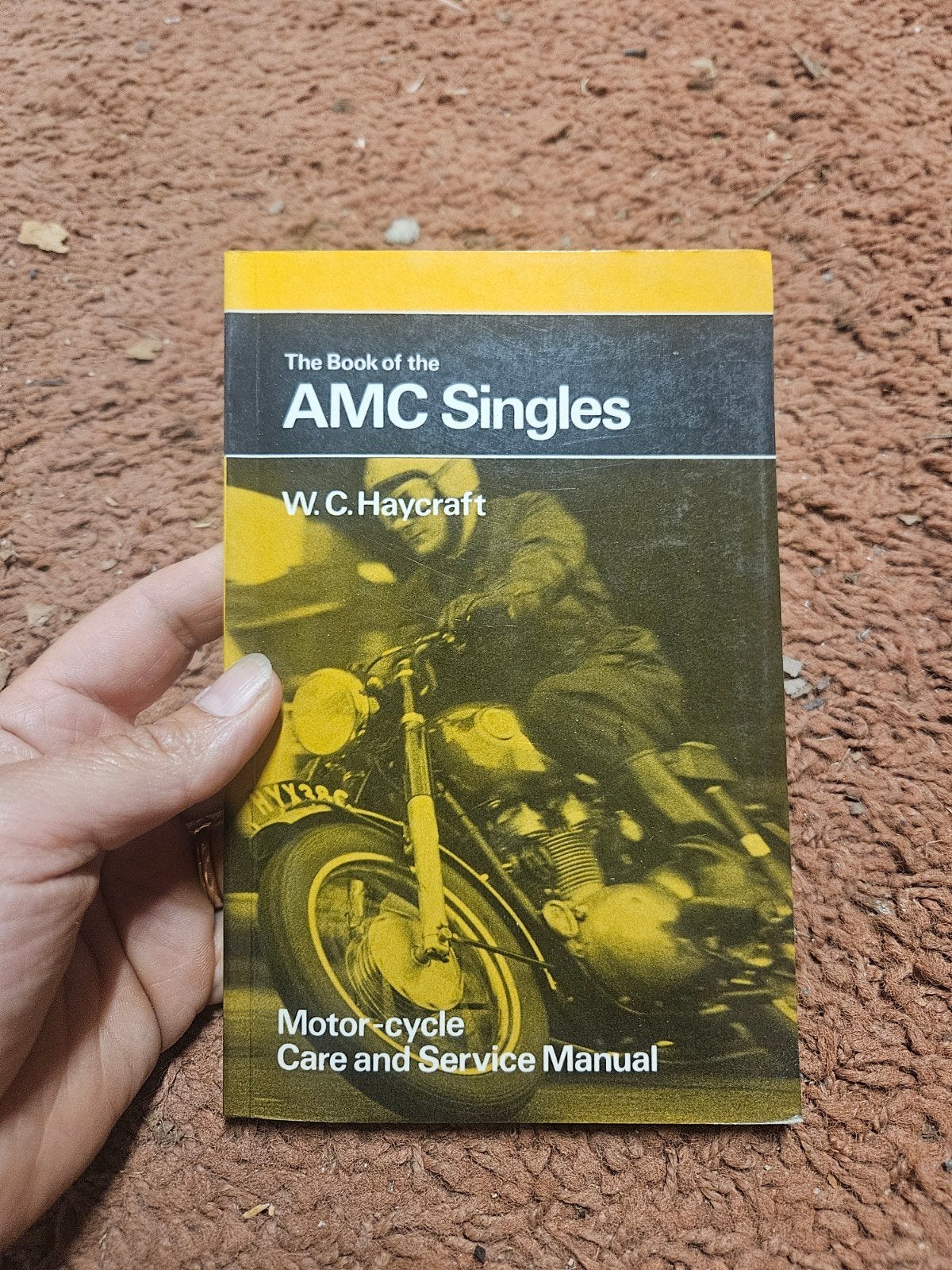 Amc singles, Boeken, Motoren, Gelezen, Ophalen of Verzenden