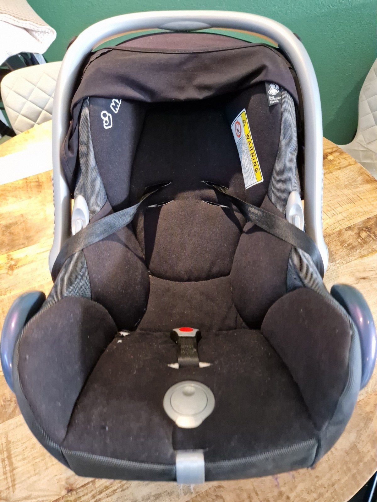 Maxi-Cosi autostoeltje - Zo goed als nieuw, Ophalen, Autogordel, Zo goed als nieuw, 0 t/m 13 kg
