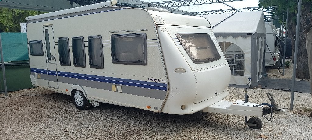Caravan Hobby 520 (2008) met mover, voortent en tuinhuis, Rondzit, Hobby, Luifel, Particulier