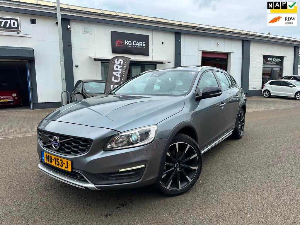 Volvo V60 Cross Country 2.0 D4 Summum, Euro 6, Diesel, 1565 kg, 22 km/l
