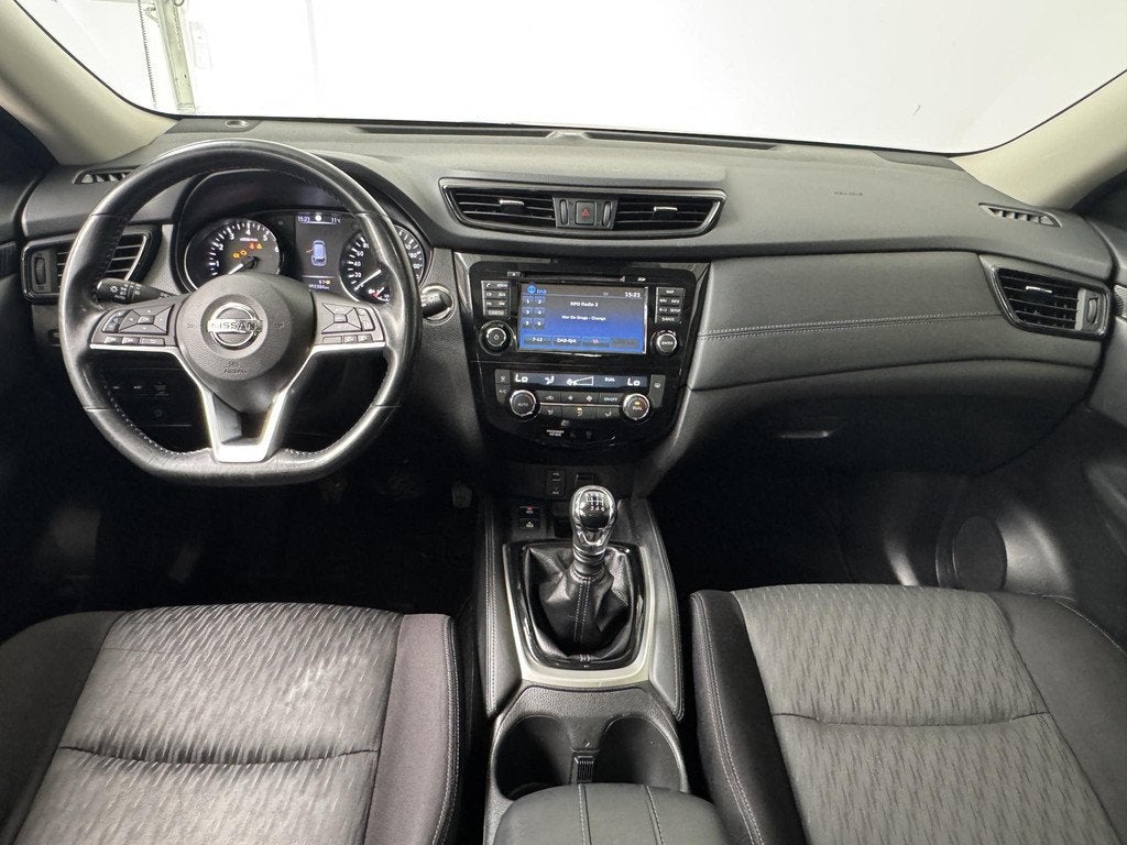 Nissan X-Trail 1.6 DIG-T N-Connecta | Panoramadak | Navigati, Auto's, Nissan, Voorwielaandrijving, 4 cilinders, Met garantie (alle)