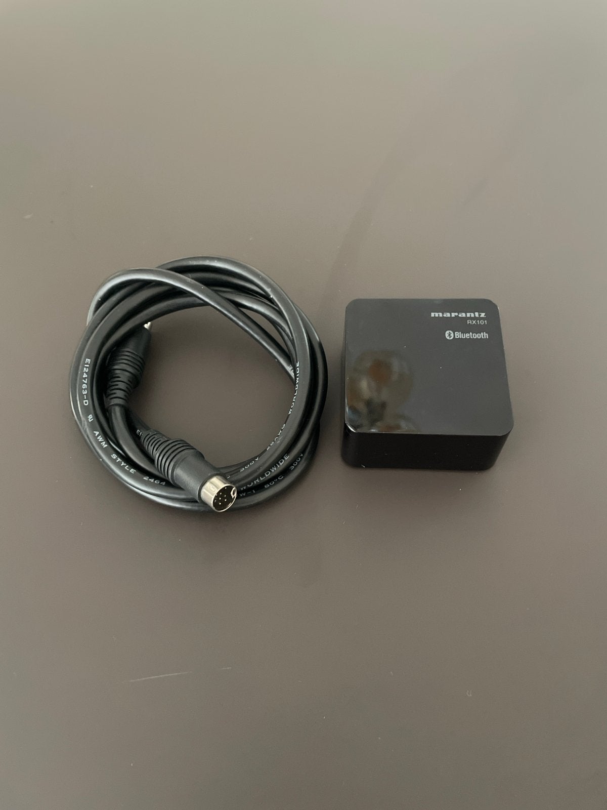 Marantz RX101 Bluetooth Receiver met kabel, Ophalen of Verzenden, Zo goed als nieuw, Minder dan 2 meter, Overige kabels