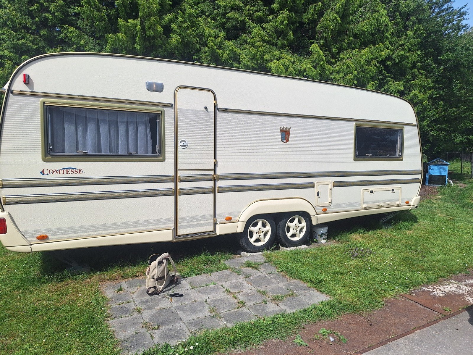 Knappe Tabbert comtesse 1999, Rondzit, Tabbert, Frans bed, Ringverwarming
