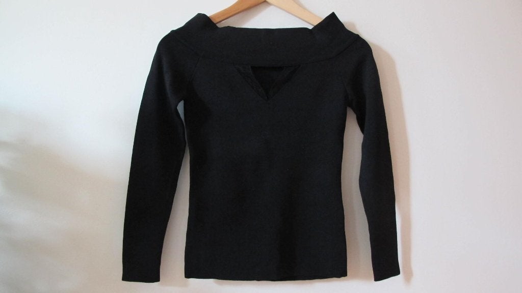 Black off shoulder cutout sweater, Zwart, Nieuw, Ophalen of Verzenden, Lange mouw