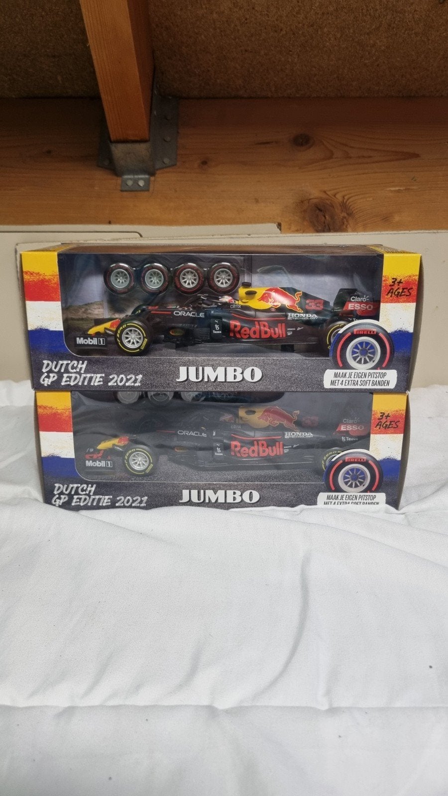 2 Nieuwe Max Verstappen Jumbo F1 auto's 1:24 Dutch GP Editie, Hobby en Vrije tijd, Modelauto's | 1:24, Ophalen of Verzenden, Nieuw