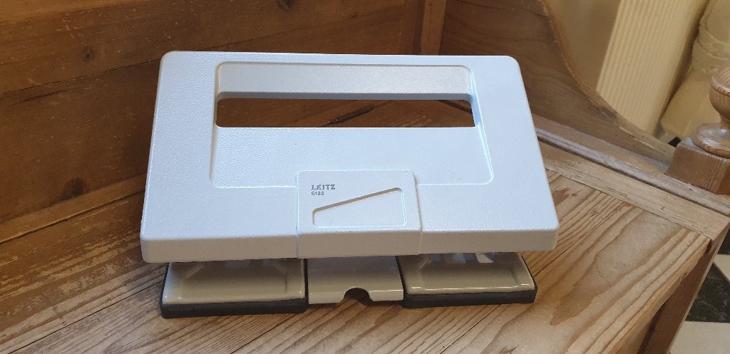 Perforator Dubbel In perfect staat, Ophalen of Verzenden, Zo goed als nieuw