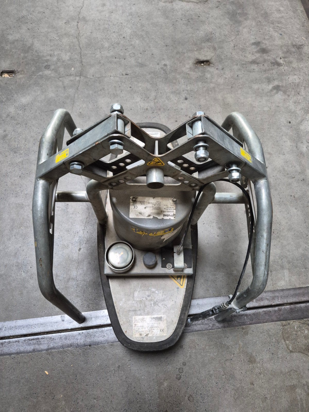 Probst Speedy VS-S Vacuum tegel lifter
Werkt naar behoren.
B, Ophalen, Gebruikt
