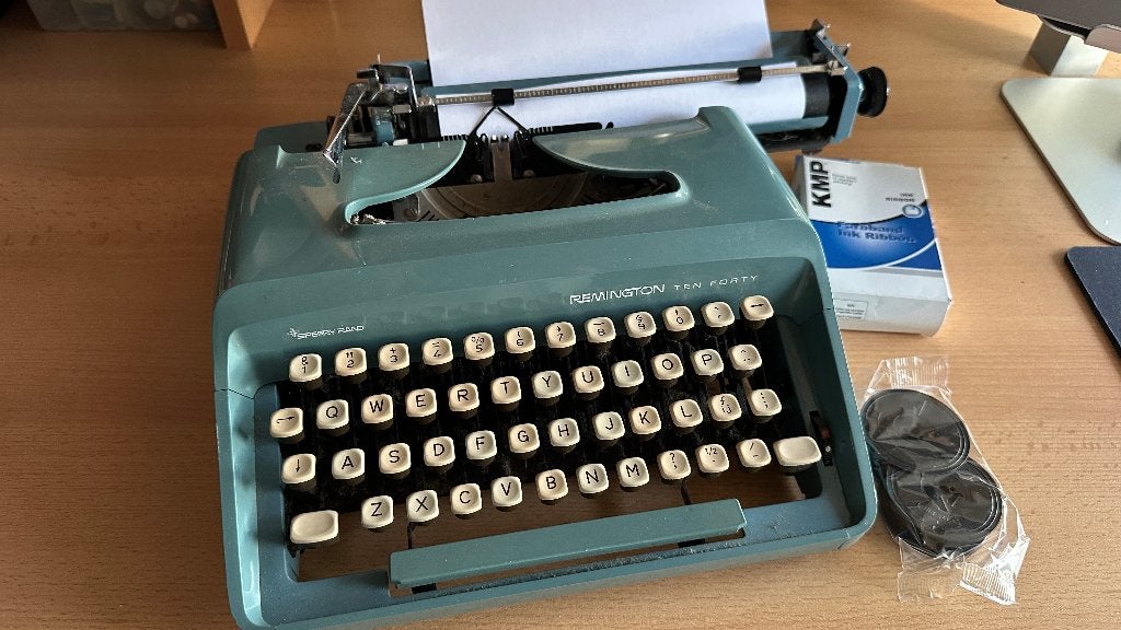 Vintage 60s/70s Remington Ten Forty typemachine- nw inktlint, Ophalen of Verzenden, Gebruikt