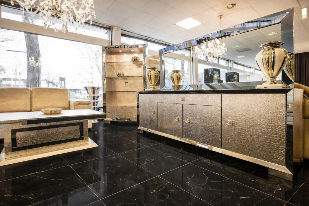 PRACHTIGE ITALIAANSE LEREN GUCCI WOONKAMERS! IN ALLE KLEUREN, Ophalen of Verzenden