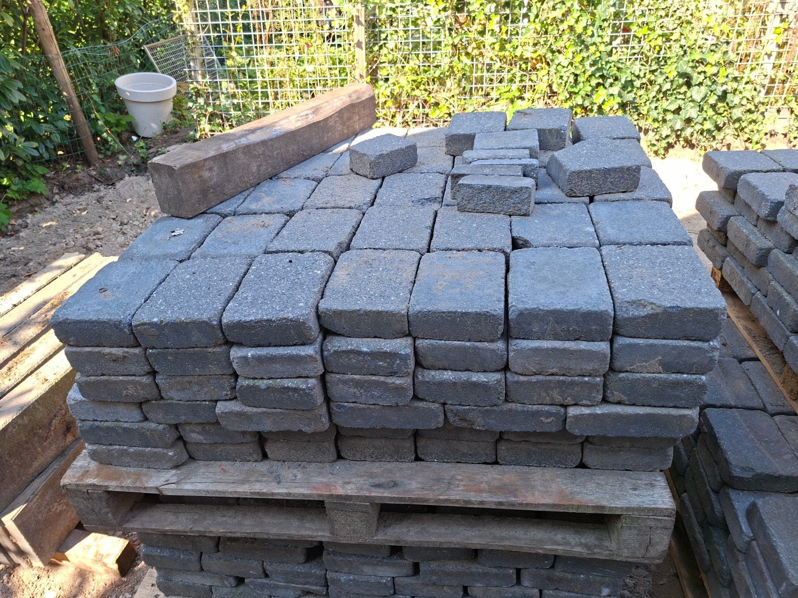 Mooie antraciet klinkers, ca. 25 m² voor terras/oprit, Tuin en Terras, Ophalen