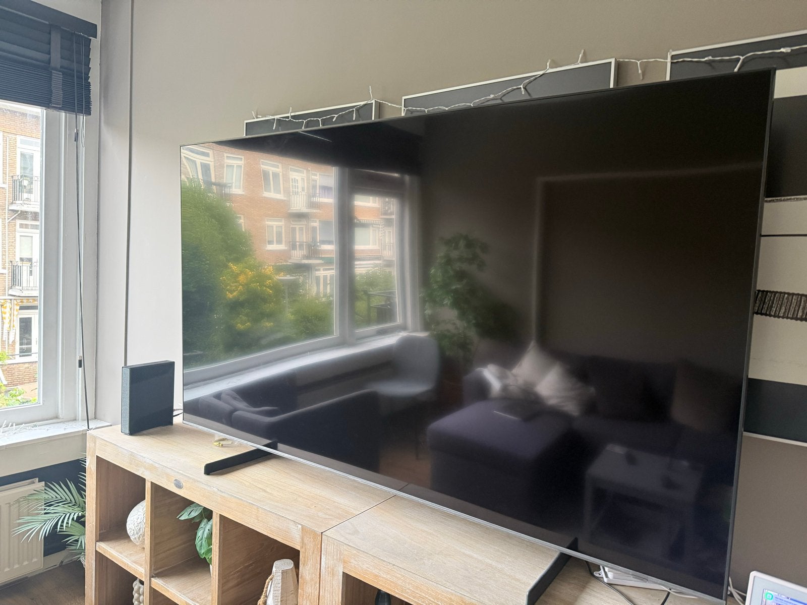 Samsung 75’ TV - 75Q64D QLED 4K - QLED- Zo goed als nieuw, Audio, Tv en Foto, Ophalen, QLED, Zo goed als nieuw, 100 Hz