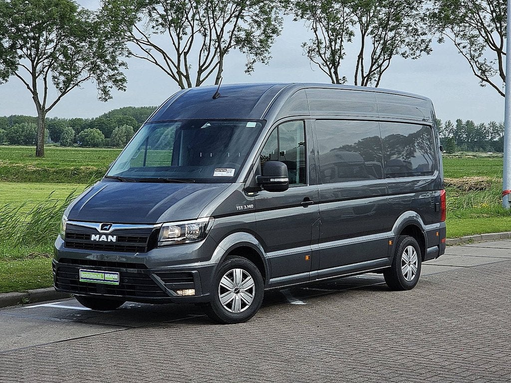 M.A.N. TGE 3.140 l3h3 140pk navi!, Auto's, Bestelauto's, Gebruikt, Euro 6, MAN, Zwart
