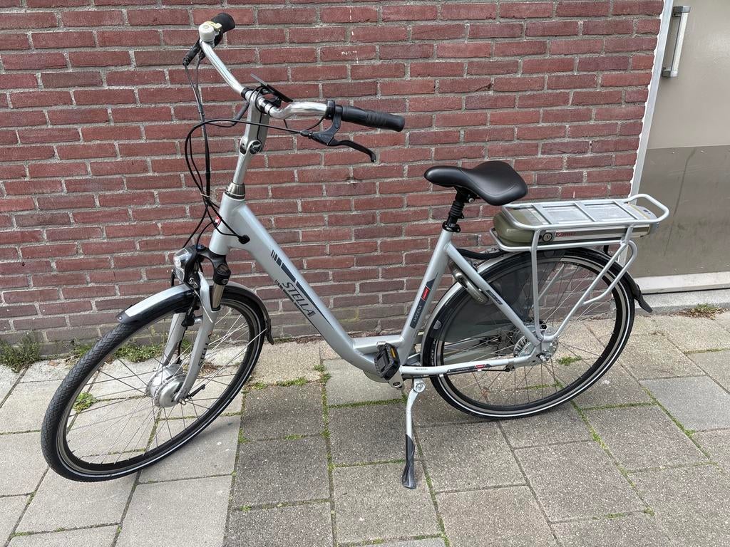 E-bike Stella Modena, Fietsen en Brommers, Elektrische fietsen, Zo goed als nieuw, Overige merken, 51 tot 55 cm, Ophalen