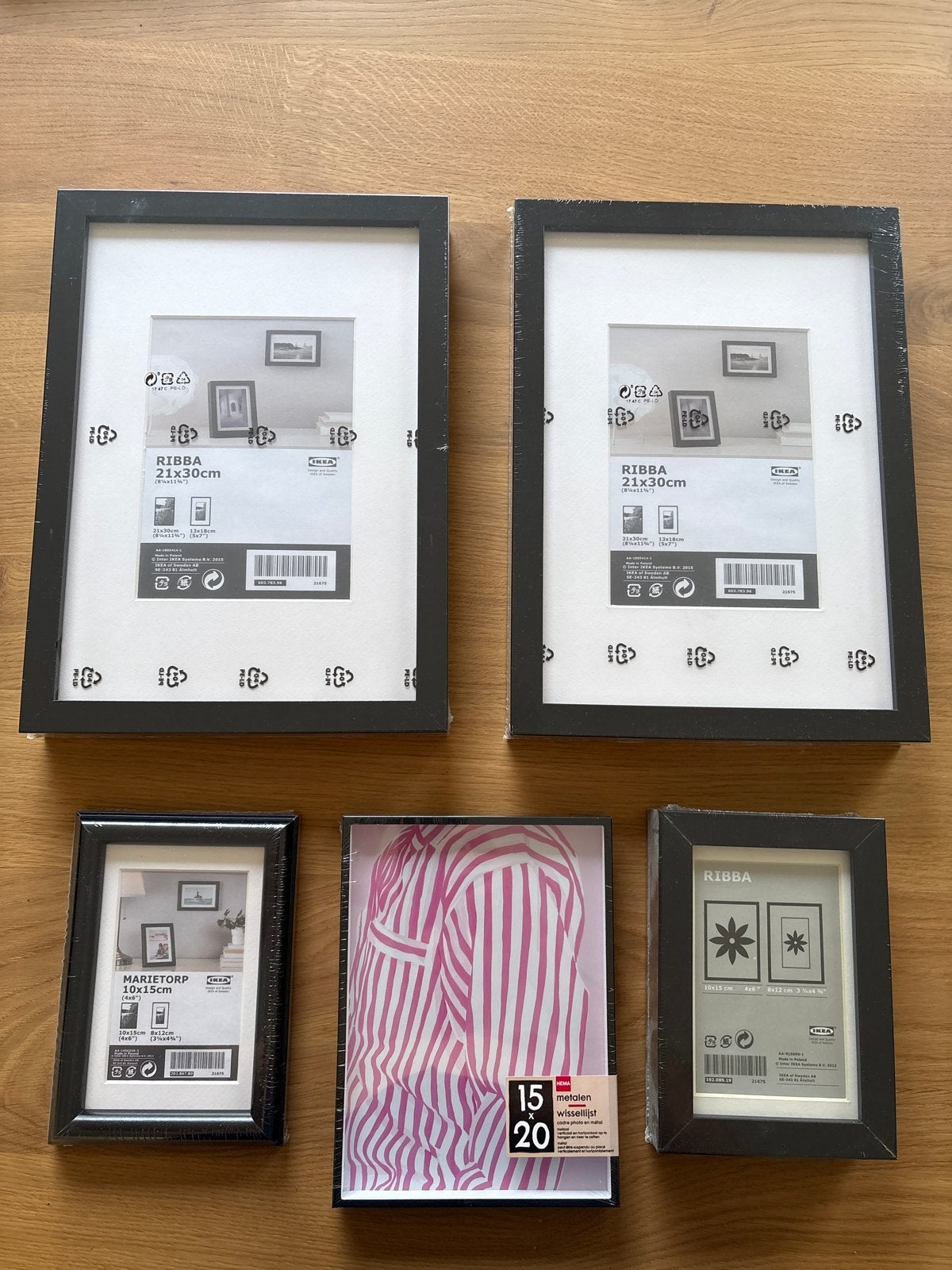 IKEA RIBBA en MARIETORP fotolijsten (5 stuks), Nieuw, Ophalen of Verzenden, Fotolijst, Met glas