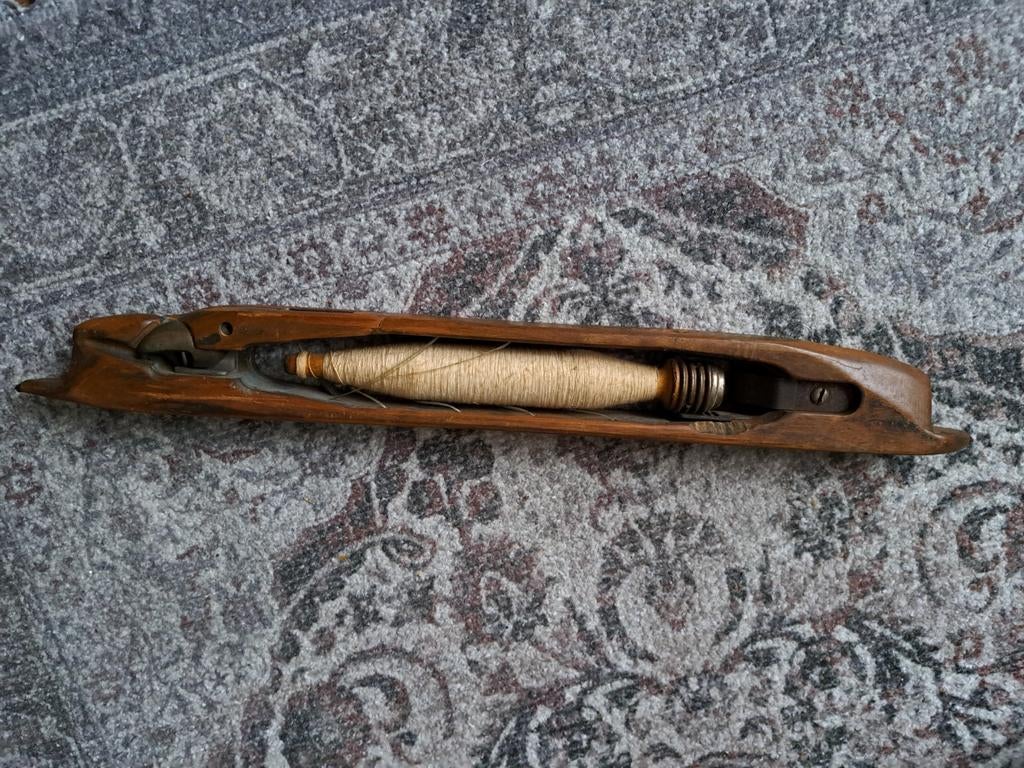 Brocante houten schietspoel met klos garen weefgetouw, Antiek en Kunst, Ophalen of Verzenden