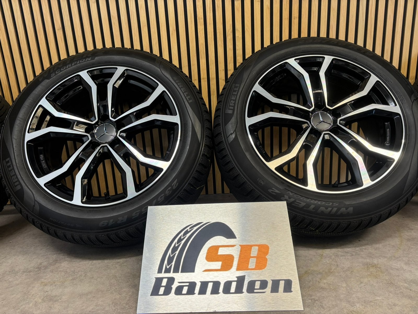 Mercedes EQC EQE EQS 19 inch velgen + Winterbanden 7,5mm, Auto-onderdelen, 19 inch, Gebruikt, Banden en Velgen, Personenwagen