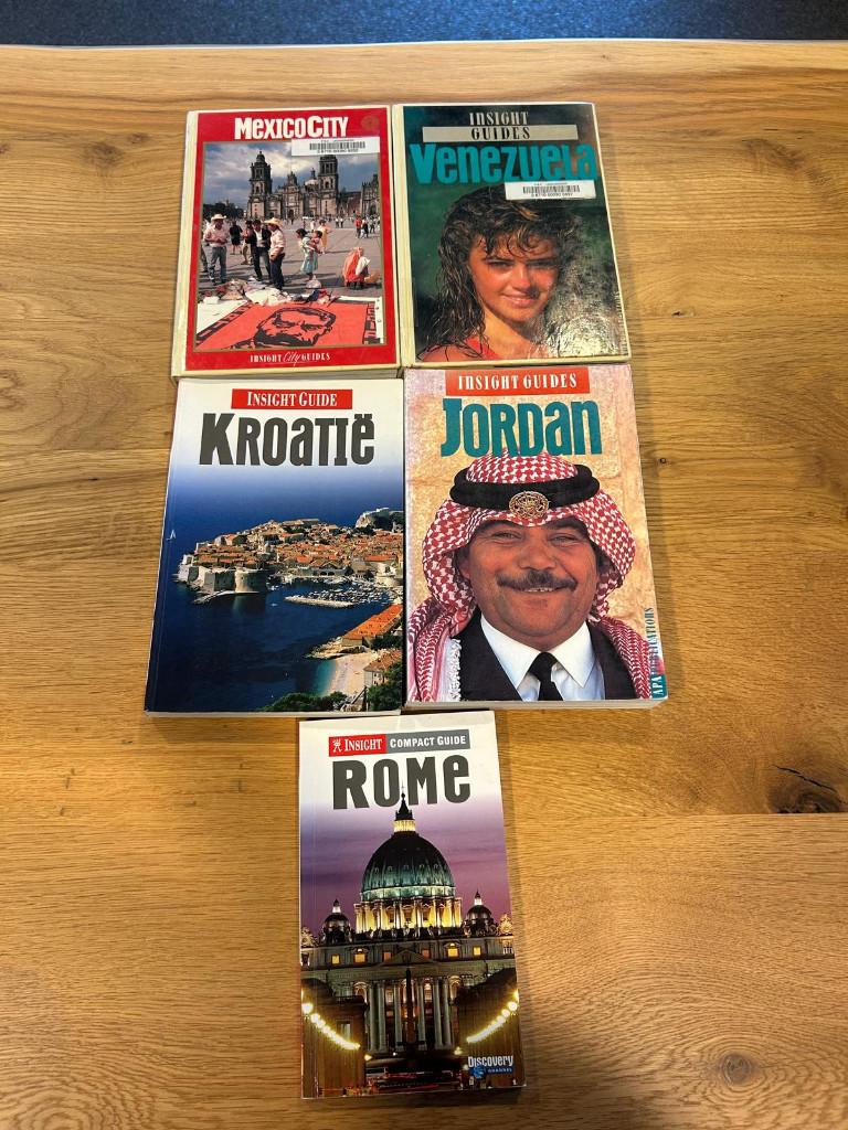 Insight Guides reisgidsen 5 stuks, Boeken, Reisgidsen, Europa, Ophalen of Verzenden, Reisgids of -boek, Gelezen