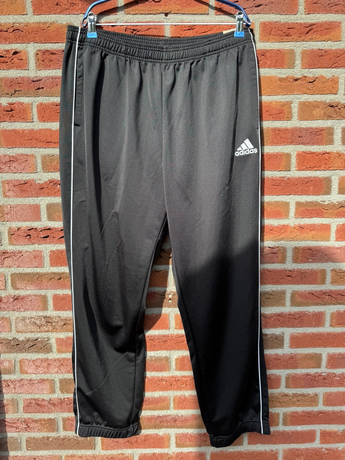 Adidas XXL joggingbroek, sportbroek - football fit - nieuw, Zwart, Nieuw, Overige maten, Ophalen of Verzenden