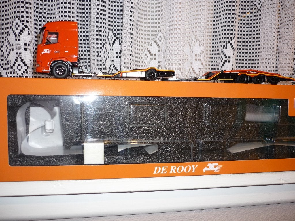 WSI De Rooy Daf XG trucktransporter, Hobby en Vrije tijd, Ophalen of Verzenden, Zo goed als nieuw, Bus of Vrachtwagen, Wsi