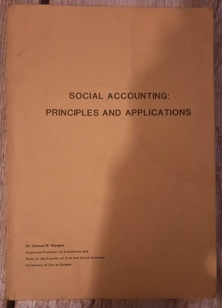 Social accounting: principles and applications, Boeken, Ophalen of Verzenden, Gelezen, WO