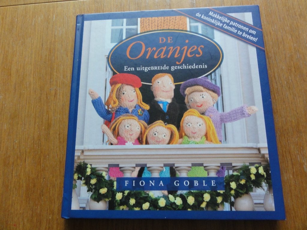 Breiboek Koninklijk huis., Ophalen of Verzenden, Zo goed als nieuw, Haken, Overige typen