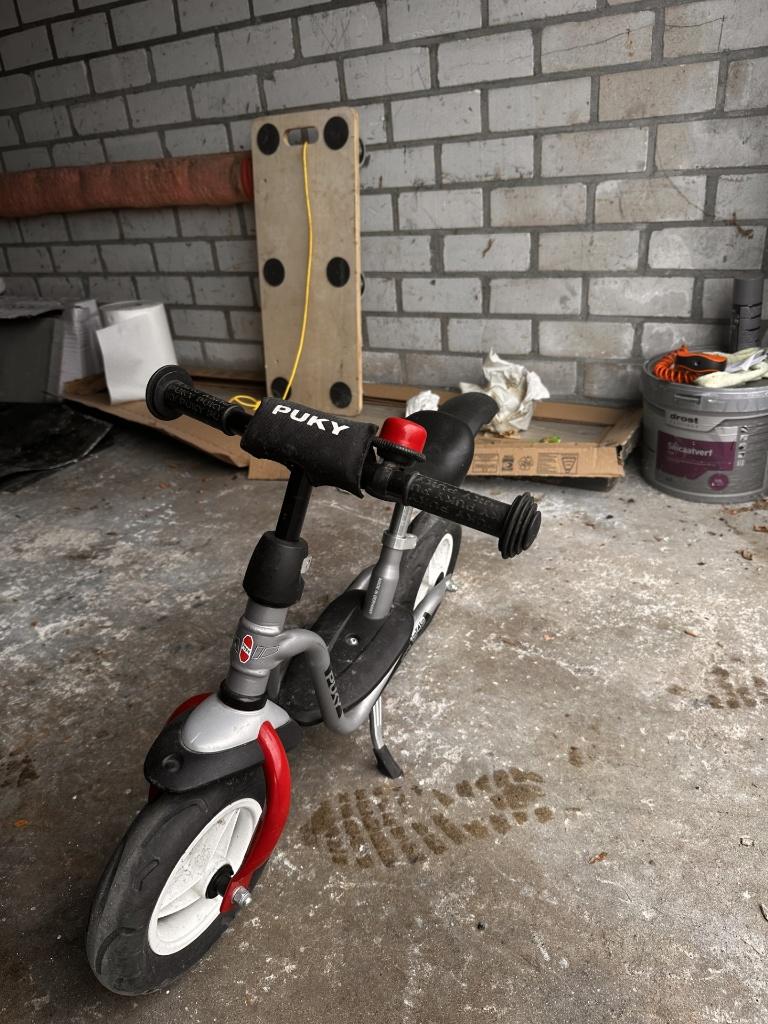 Te koop Puky loopfietsje, Ophalen, Zo goed als nieuw, Loopfiets