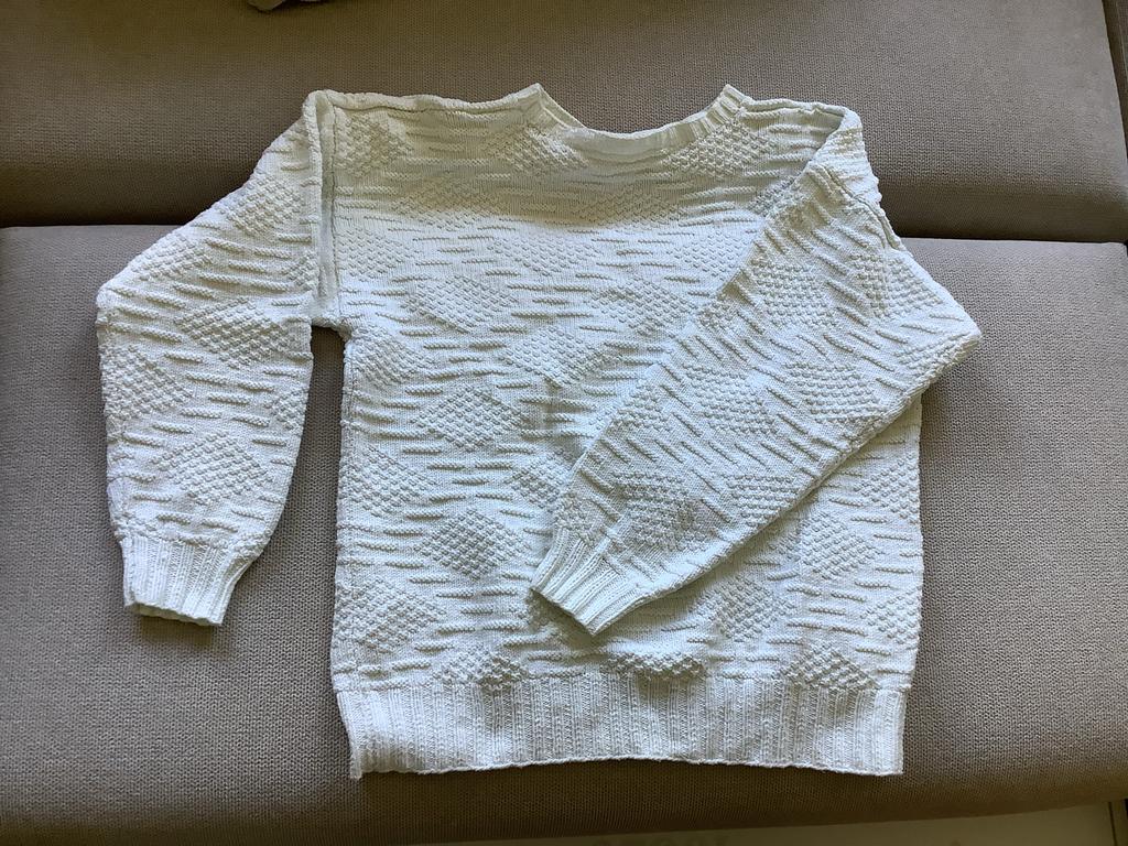 Mooie witte handgemaakte trui - Maat M, Ophalen of Verzenden, Zo goed als nieuw, Maat 38/40 (M), Wit
