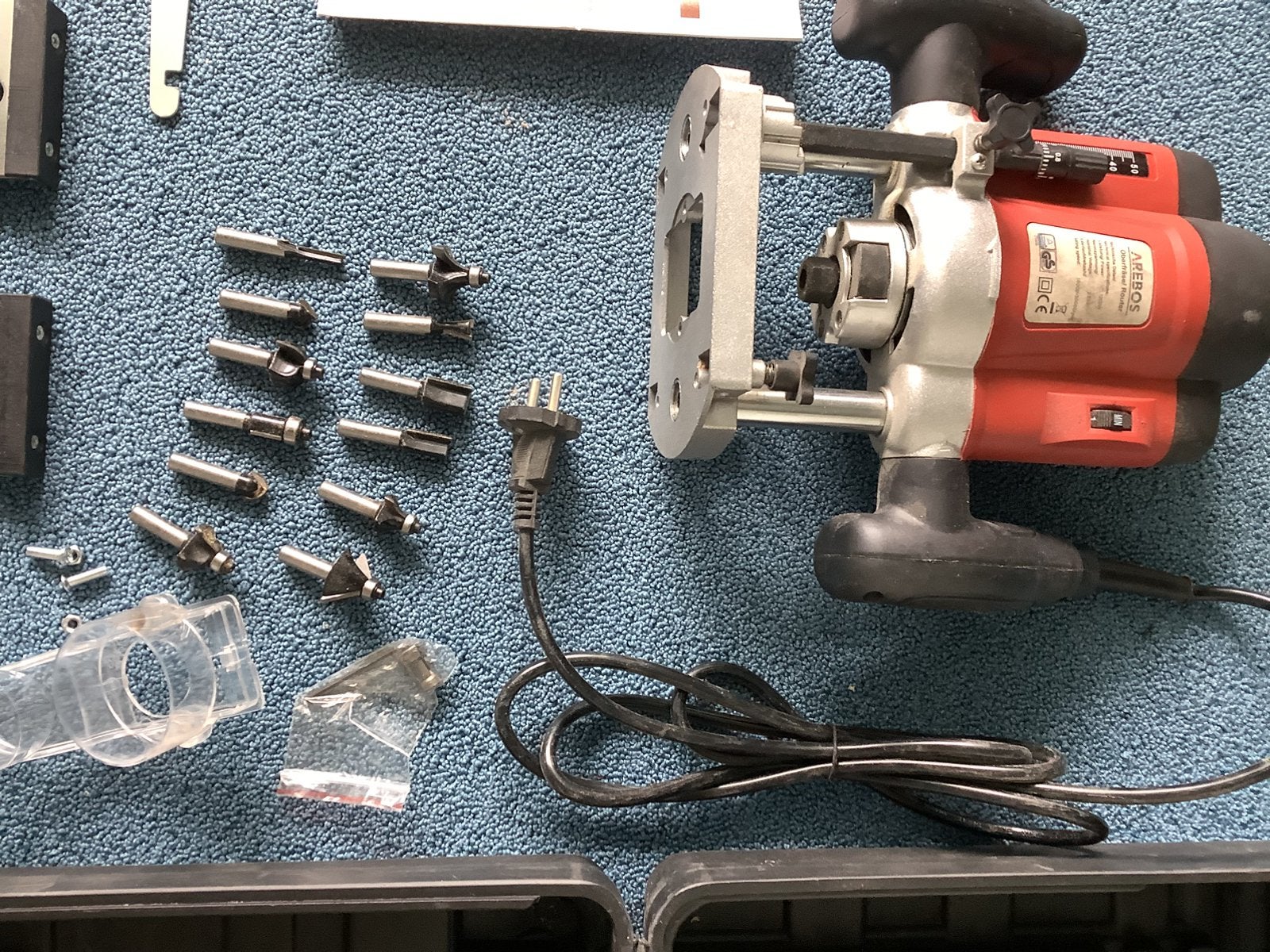 Bovenfrees, Doe-het-zelf en Verbouw, Gereedschap | Freesmachines, Ophalen, Zo goed als nieuw, Arebos