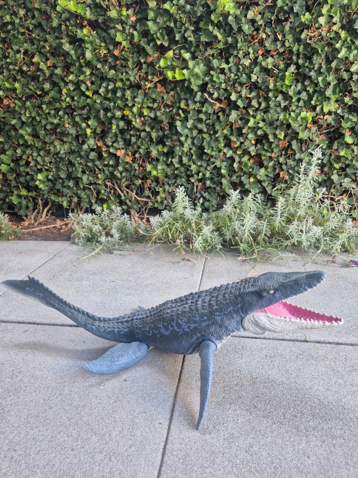 Jurassic World  Mososaurus, Ophalen