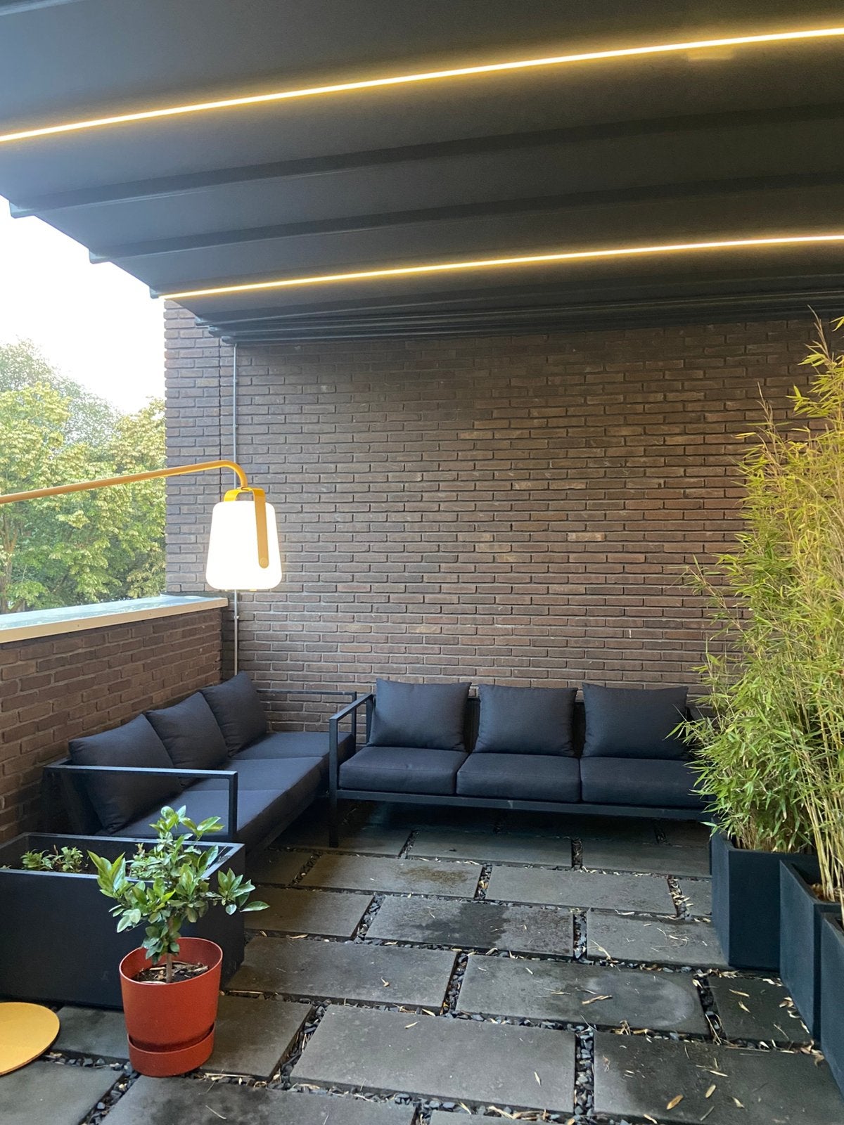 Tuinbanken Wehkamp 2x, Ophalen, Gebruikt, 6 zitplaatsen, Aluminium