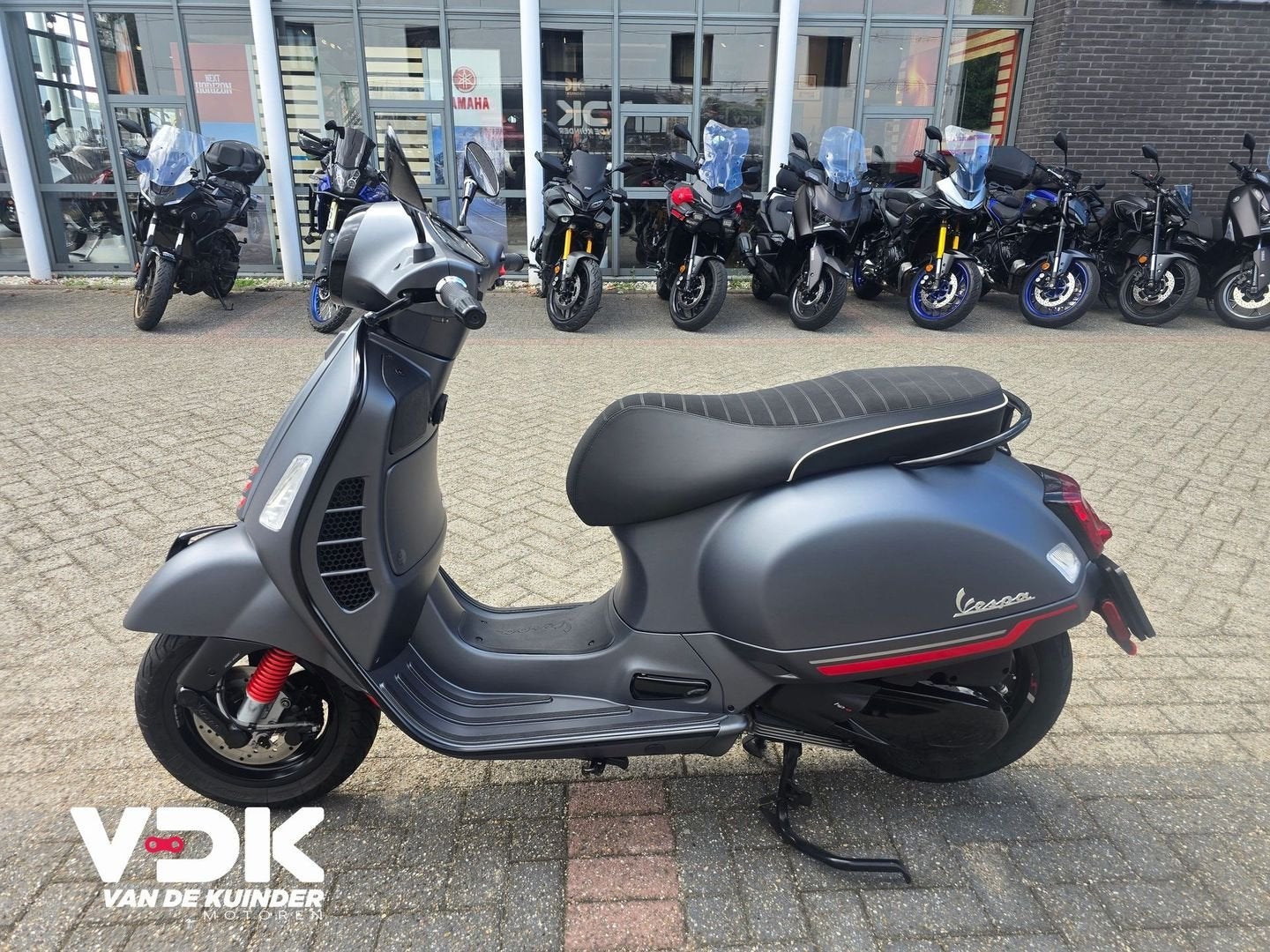 VESPA GTS 300 ABS (20212021) 1974Km, Scooter, Bedrijf, Onbekend, Onbekend