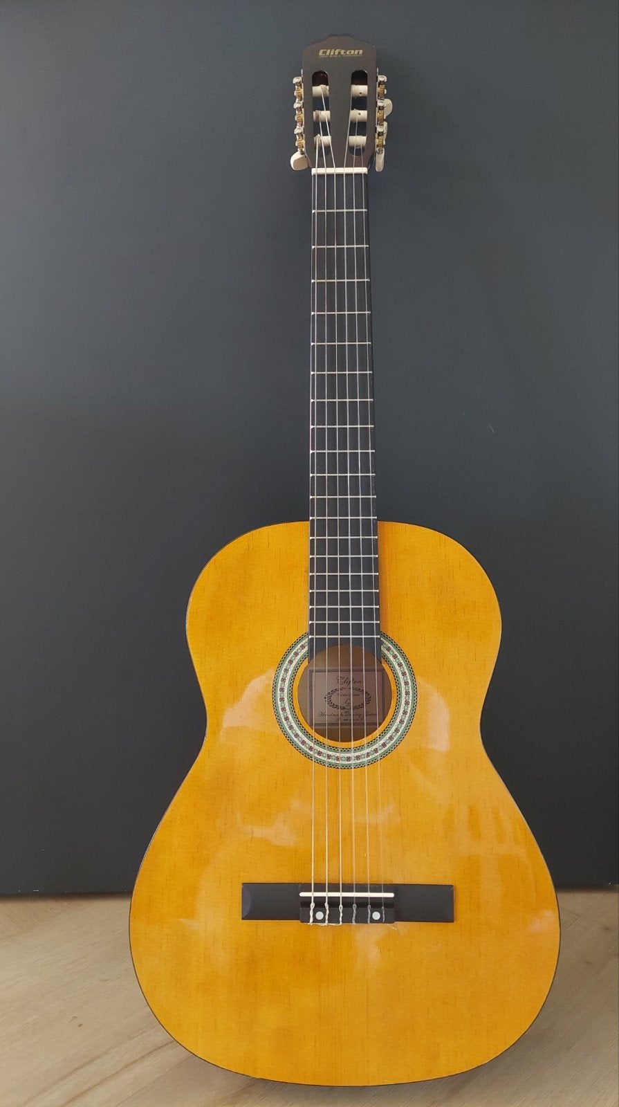 Clifton klassieke gitaar met toebehoren, Muziek en Instrumenten, Ophalen, Gebruikt, Klassieke of Spaanse gitaar