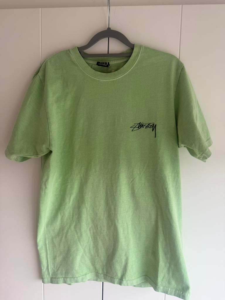Stüssy tee lime green - Maat S, Ophalen of Verzenden, Zo goed als nieuw