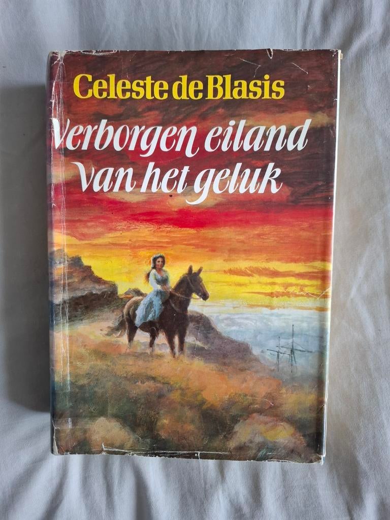 Verborgen eiland van het geluk - Celeste de Blasis, Boeken, Ophalen of Verzenden, Gelezen, Celeste de Blasis, Nederland