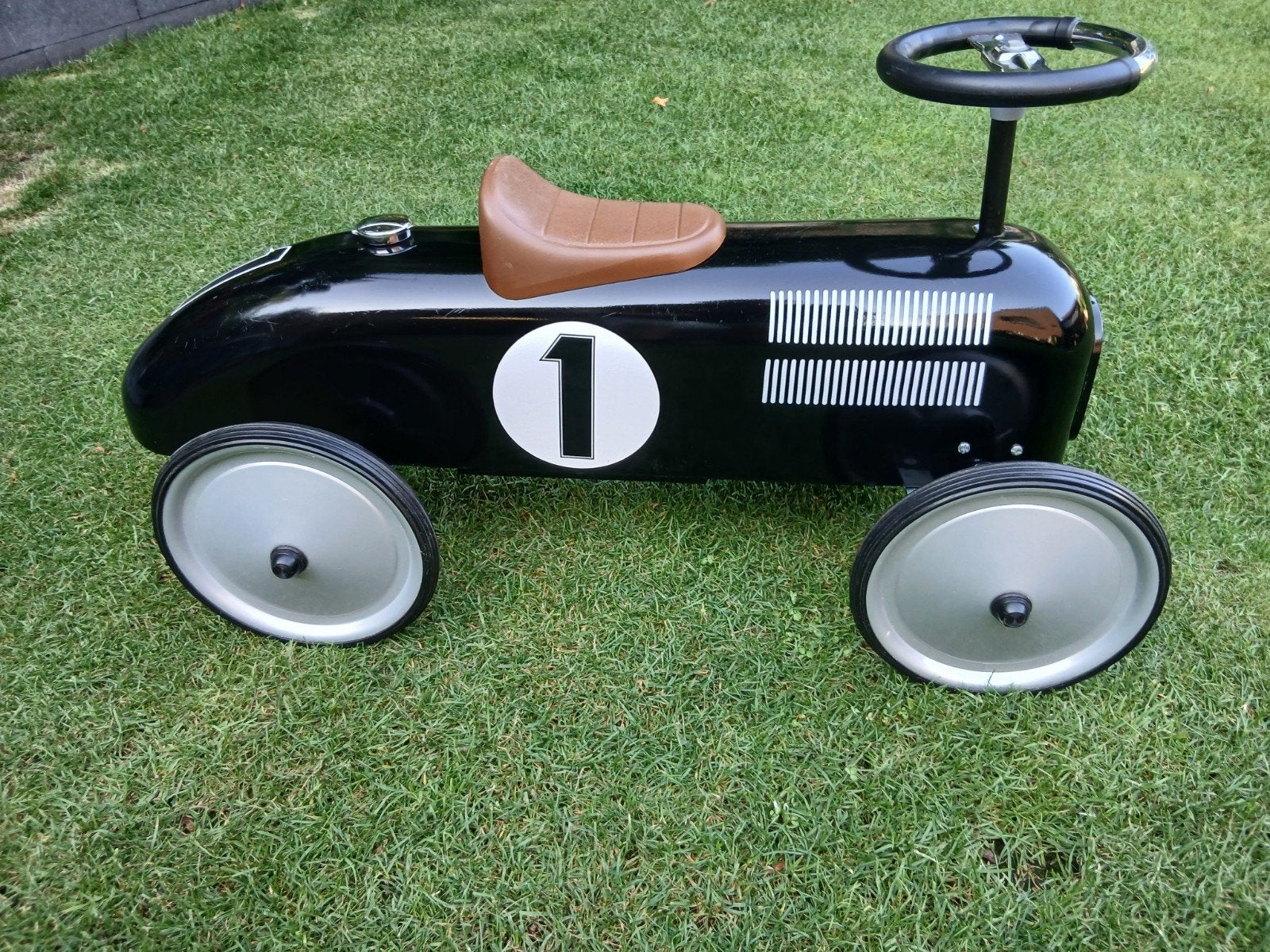Zwarte Retro Loopauto met Nummer 1, Ophalen of Verzenden, Zo goed als nieuw, Loopvoertuig