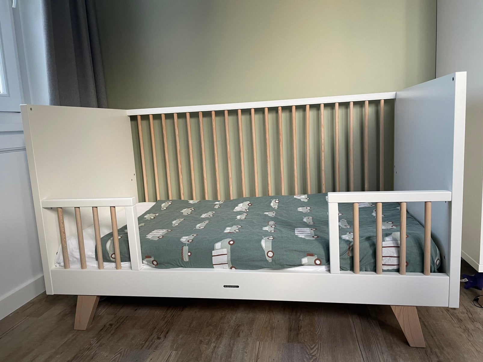 Kidsmill mee groei bed. Van ledikant naar peuterbed, 70 tot 85 cm, Zo goed als nieuw, Matras, 140 tot 160 cm