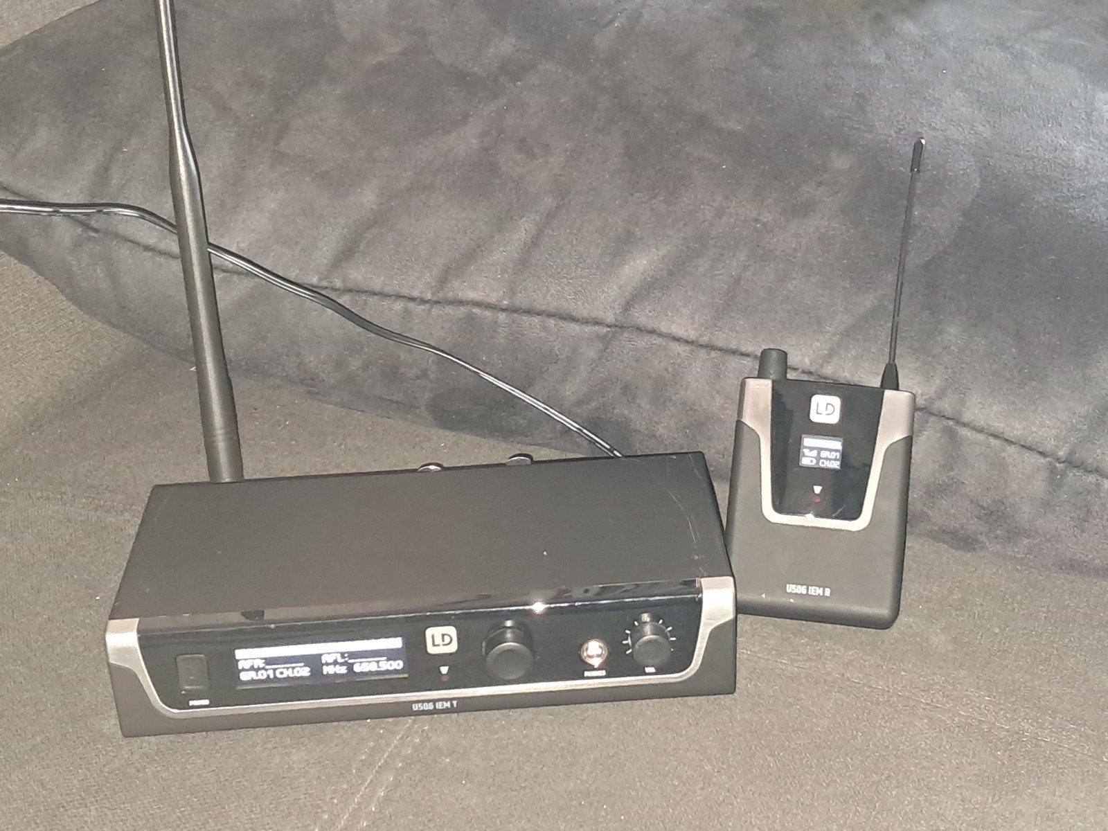 LD U500 IEM In Ear System incl rackmounts, Ophalen of Verzenden, Zo goed als nieuw, Overige typen