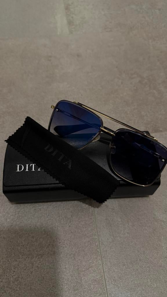 Dita Mach Six Zonnebril - Zo goed als nieuw, Sieraden, Tassen en Uiterlijk, Zonnebrillen en Brillen | Heren, Overige merken, Zonnebril