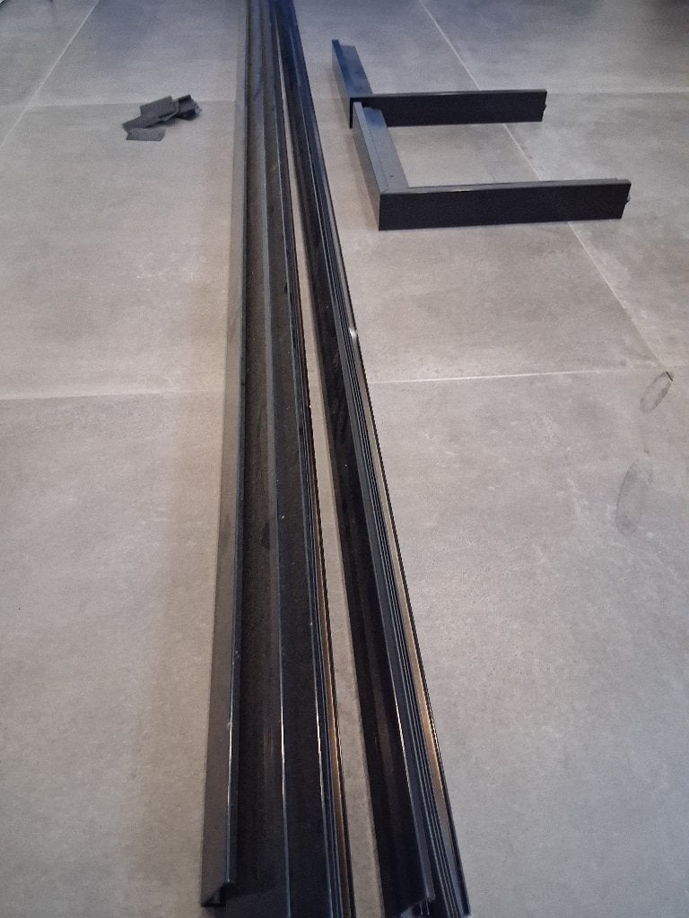 Daktrim ral 9005, Ophalen, Nieuw, Aluminium