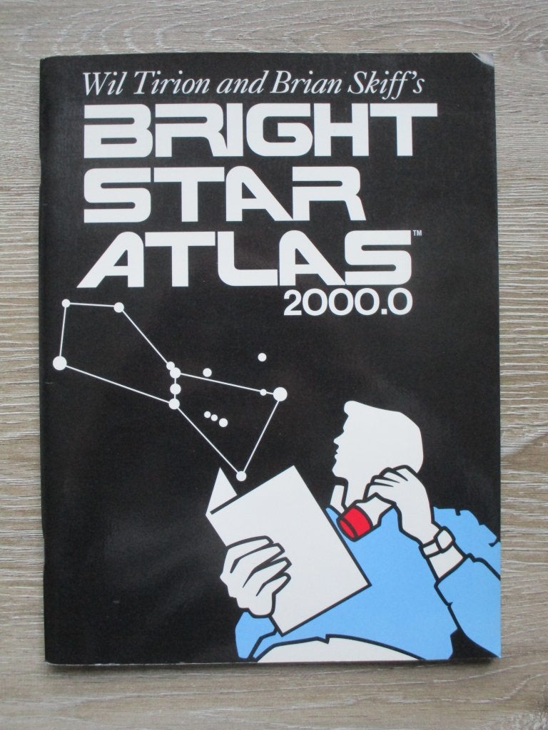 Will Tirion and Brian Skiff's bright star atlas 2000.0, Ophalen of Verzenden, Gelezen, 1800 tot 2000, Landkaart