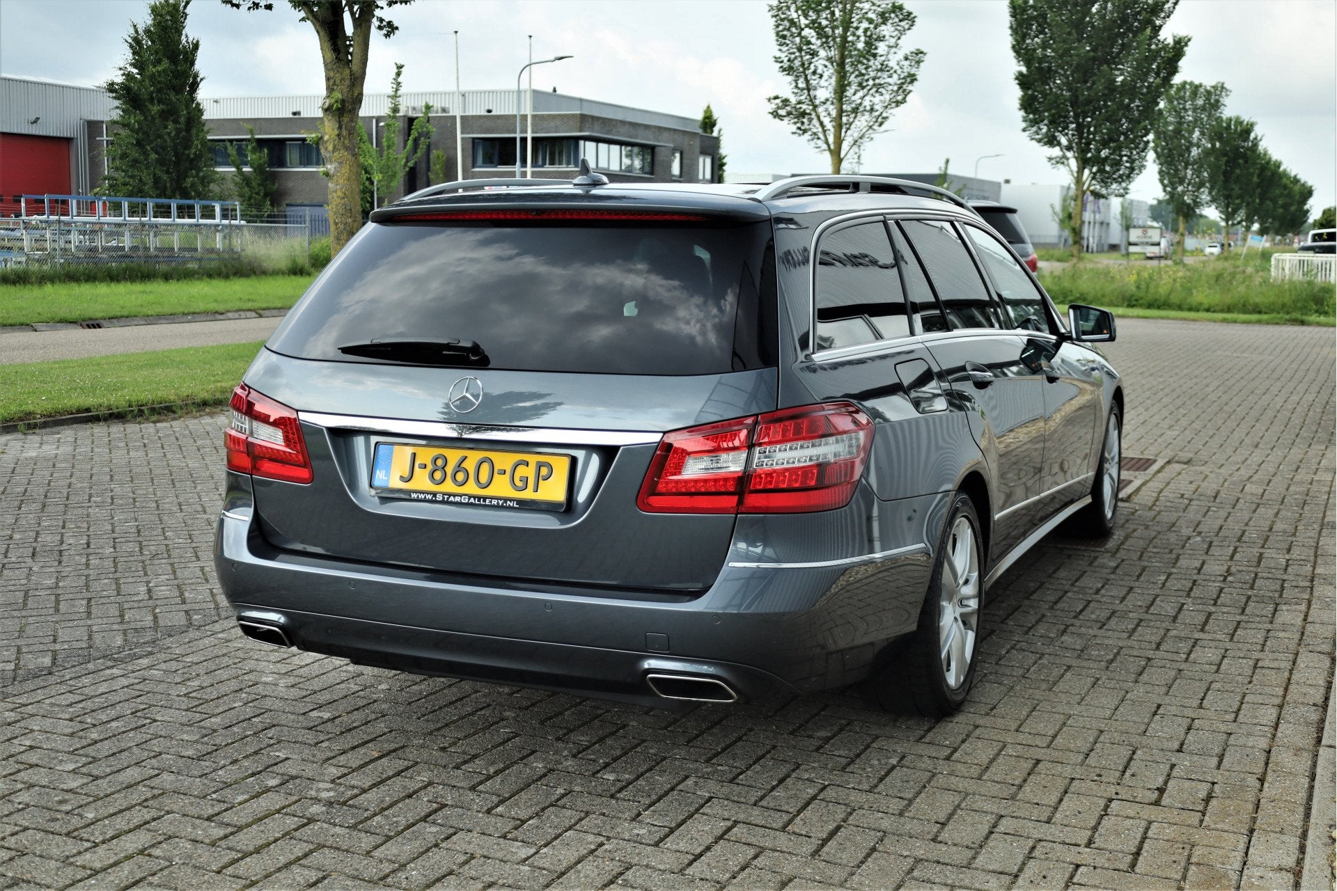 Mercedes-Benz E-Klasse Estate E 250 CGI Avantgarde 59037km, Auto's, Mercedes-Benz, Automaat, Euro 5, Achterwielaandrijving, Gebruikt