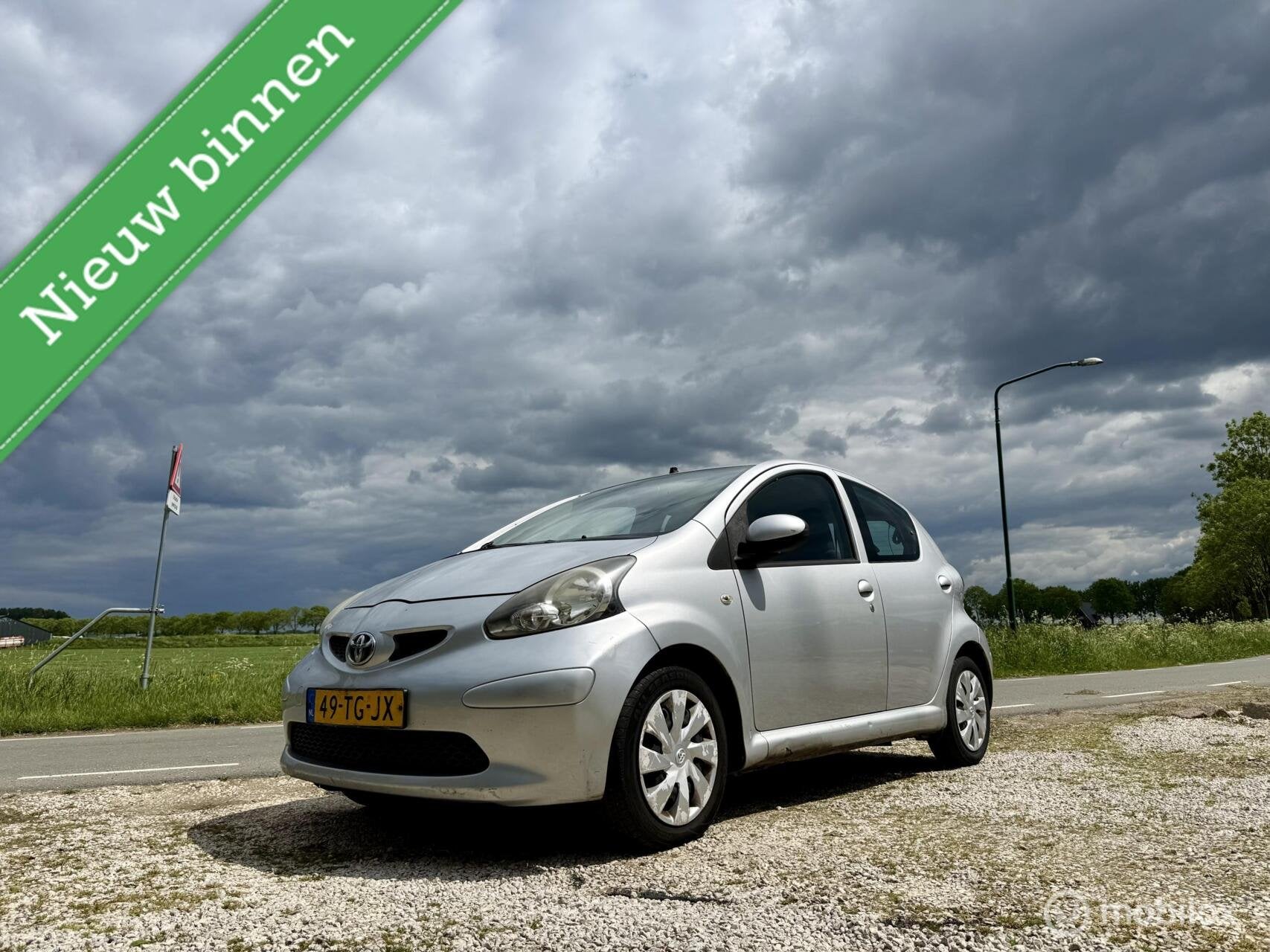 Toyota Aygo 1.0-12V Sport, Airco, APK, PDC, Media scherm, Voorwielaandrijving, Gebruikt, 4 stoelen, 68 pk