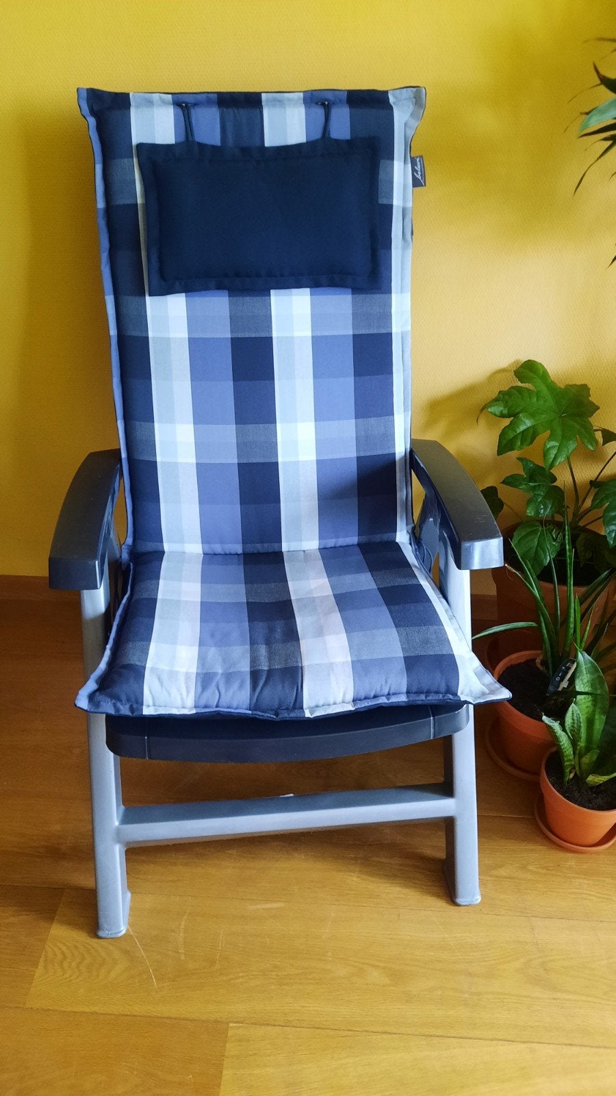 Verstelbare blauwe tuinstoel met stoelkussen, Ophalen, Zo goed als nieuw