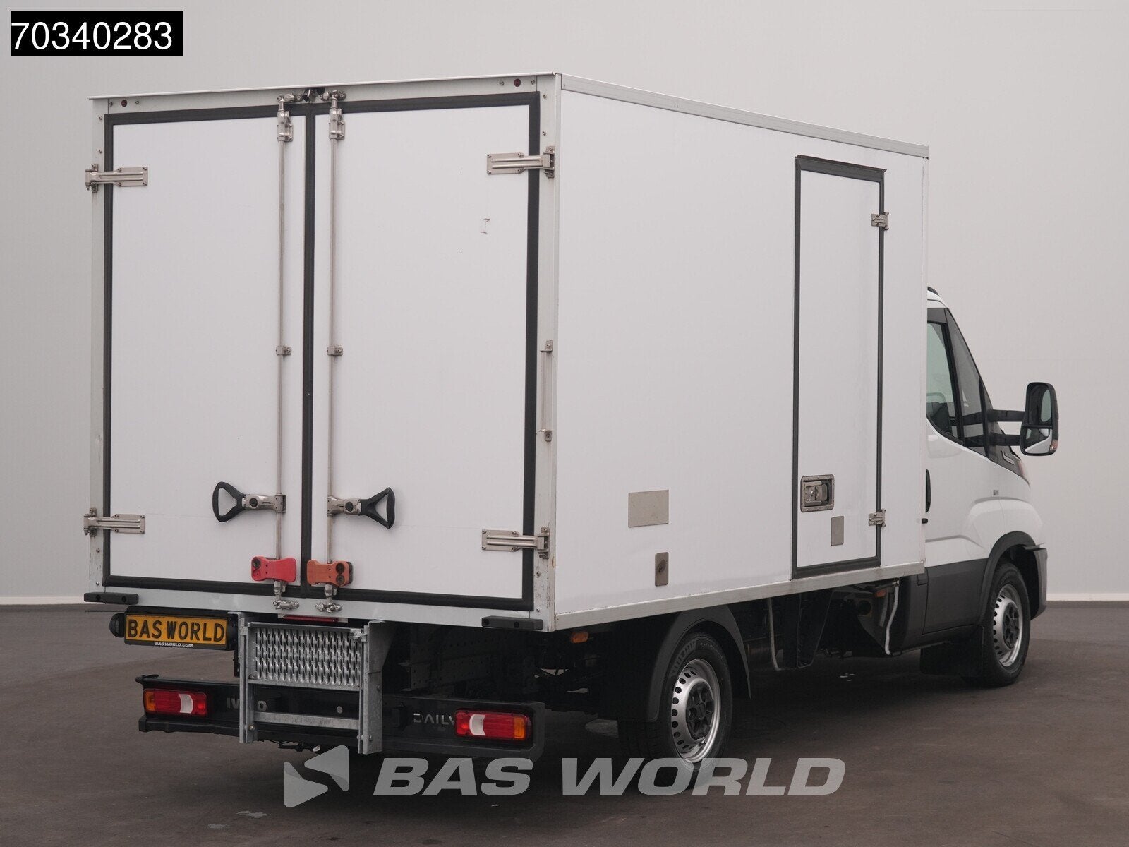 Iveco Daily 35S16 Automaat Koel/Vrieswagen Carrier Xarios 5, Auto's, Automaat, Stof, Gebruikt, Euro 6