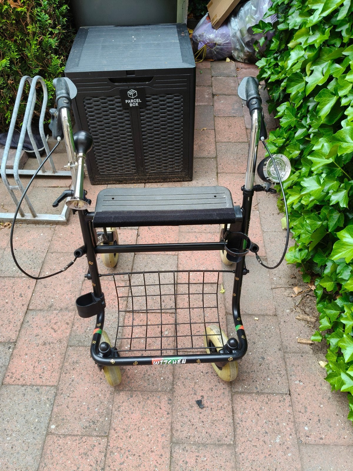 Rollator, Ophalen, Gebruikt