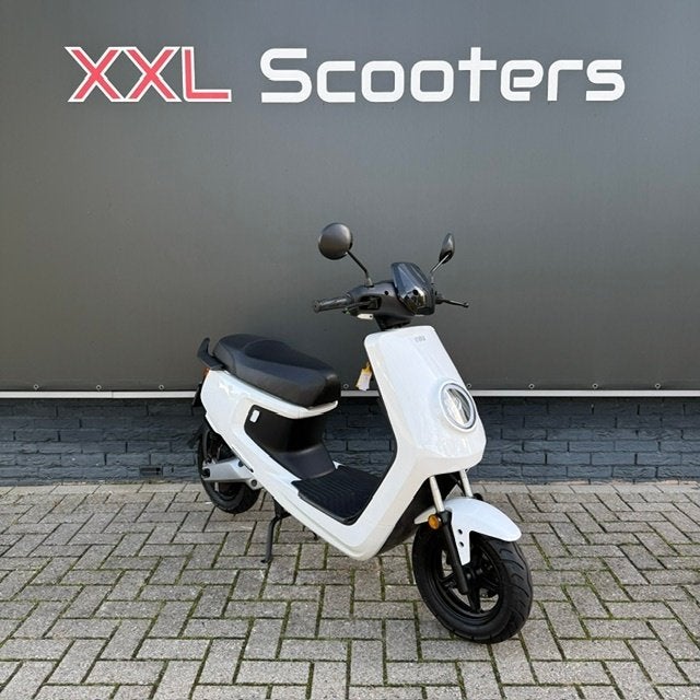 NIU MQI EXT Wit | 2021 | 3549 km | 45km/u, Gebruikt, Maximaal 45 km/u, Elektrisch, NIU