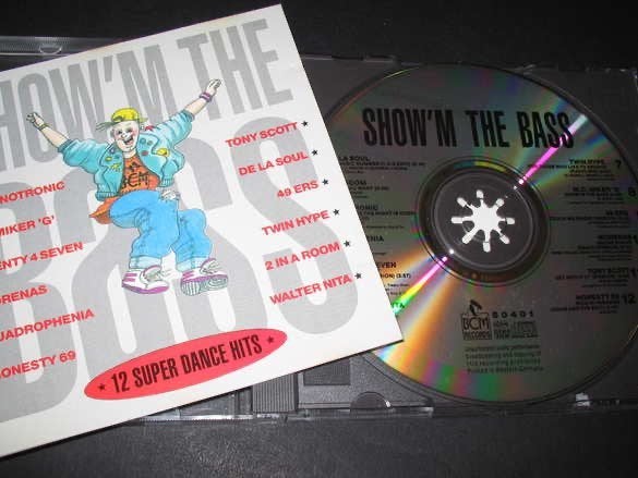 Show 'm the Bass, Ophalen of Verzenden, Gebruikt, Disco