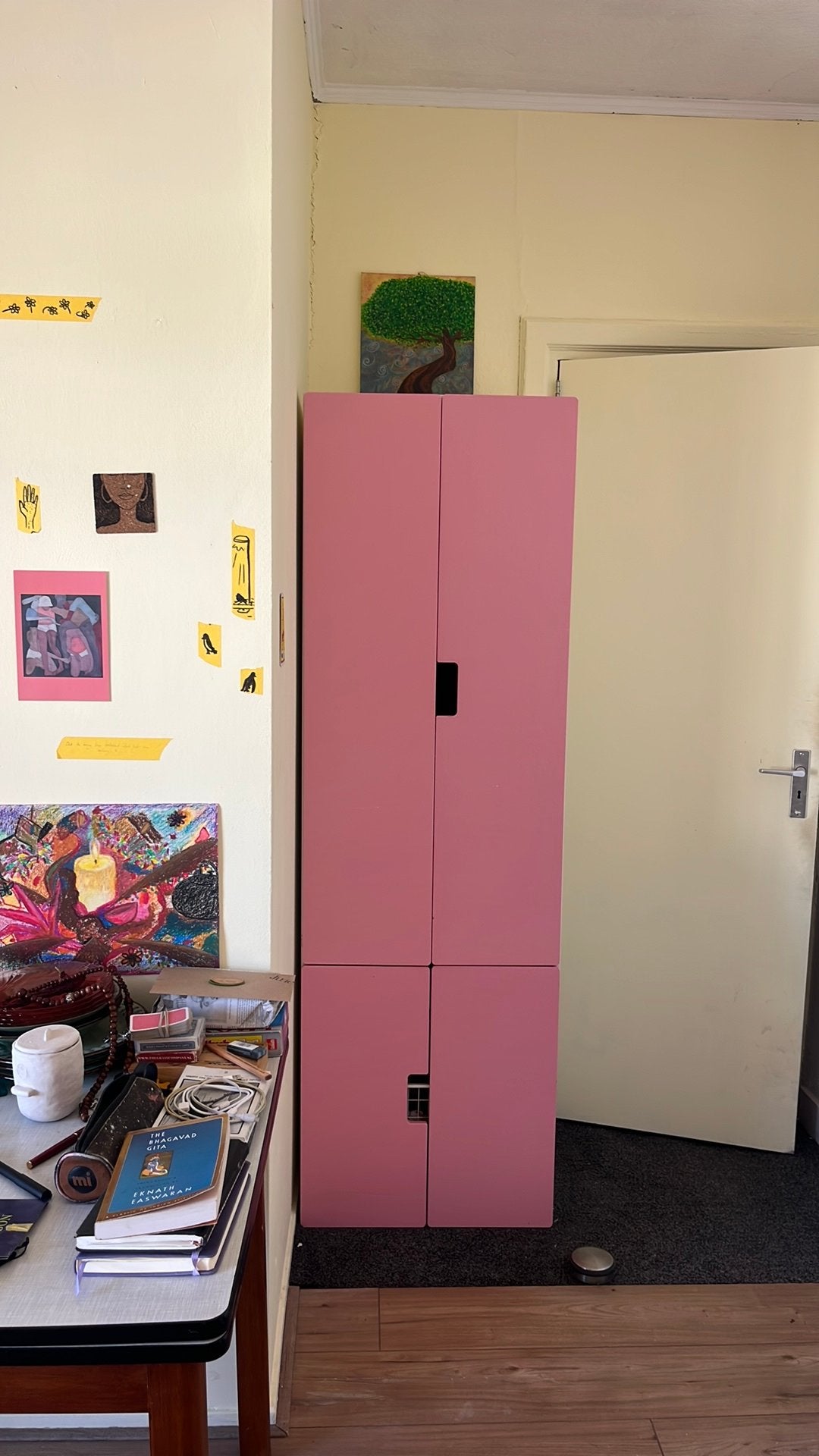 Roze smalle kledingkast ikea, Ophalen, Gebruikt